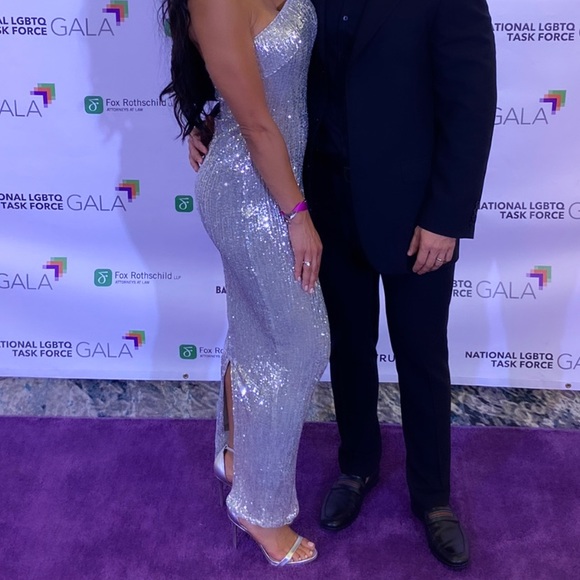 Abbys by Abby Hilton Dress - Picture 7 of 8